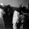 Mostra didattica - Visita di autorità in occasione di una mostra didattica nel 1938. Scarica il file